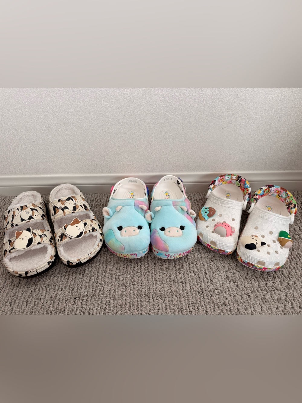 CROCS x SQUISHMALLOWS | White Clog Shoes with Colorful Character Jibbitz - Picture 12 of 12